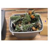 LARGE ASSORTMENT OF LAYOUT COMPONETS & TREES