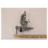 OLYMPIA TOOLS 2 1/2" TABLE VISE