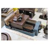 MACHINIST VISE