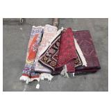 ASSORTMENT OF RUGS/RUNNERS