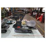 TOLEDO MODEL 4652 40LBS CAPACITY SCALE