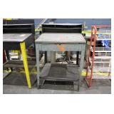 INDUSTRIAL WORK STATION