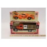 TRUST WORTHY 1:24 1934 FORD STAKE BED & 1939
