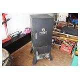 MASTERBUILT JOHN MACLEMORE SIGNATURE SERIES