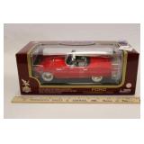ROAD LEGENDS 1:18 1955 FORD THUNDERBIRD