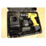 DEWALT 9.6 VOLT DRILL KIT