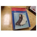 MENS SIZE 11 FIGURE 8 ICE SKATES