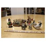 FLAT OF CERAMIC FIGURINES