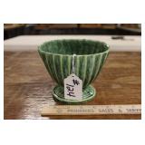 HULL #45 PEDESTAL PLANTER