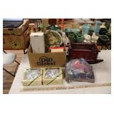 CHRISTMAS ORNAMENTS, FIGURINES & DECOR