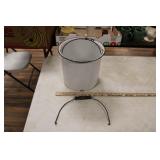 ENAMEL BUCKET