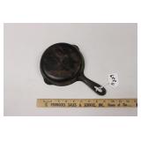 GRISWOLD LBL EPU #3 CAST IRON SKILLET (709)