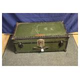 SAMSON FOOT LOCKER - 30.5" WIDE, 16.5" DEEP, 12" T