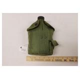 US S.M. CO. 1944 WWII FIELD CANTEEN & POUCH