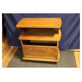 WOODEN MAGAZINE TABLE W/ ROPE DESIGN