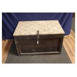 ANTIQUE WOODEN TRUNK - 32.5" W, 20.25" D, 19.5" T