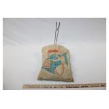 THE CHAMPION STAY OPEN CLOTHESPIN BAG