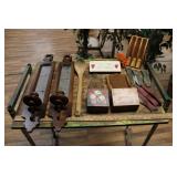 ASSORTED WALL MOUNTED WOOD HOME DECOR