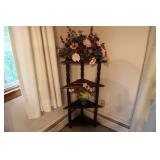 CORNER SHELF W/ FLOWERS