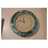 QUARTZ CLOCK