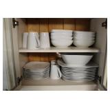 GIBSON ELITE 8PC DINING SET