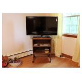 ROLLING STAND W/ 38" VIZIO TV