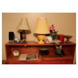CONTENTS OF HEAD BOARD - SPEAKERS, LIGHTS & DECOR