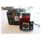 KODAK INSTAMATIC & NIKON N0006