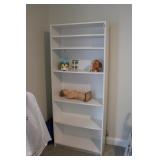 WHITE BOOOKSHELF