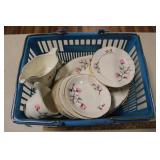 HOMER LAUGHLIN DISHWARE SET L57N8