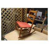 ROCKING CHAIR