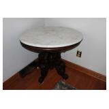 VICTORIAN WALNUT TABLE MARBLE TOP