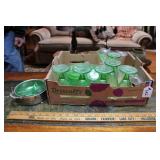 FLAT OF URANIUM & GREEN GLASS