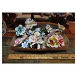 FLAT OF CERAMIC FLOWERS