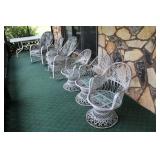 METAL WICKER STYLE PATIO FURNITURE & TABLE
