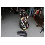 BRIDGESTONE BAG W/ MOSTLY TITLEIST DCI CLUBS