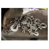 ASSORTED CHAIN HOOKS