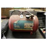 NAPA 5 GALLON AIR TANK