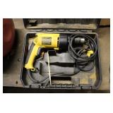 DEWALT CORDED 1/2' VSR HAMMER DRILL