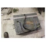 FUEL TANK STRAPS