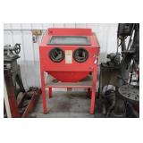 CENTRAL PNEUMATIC STEEL BLAST CABINET