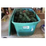 TOTE W/ SMALL CHRISTMAS TREES