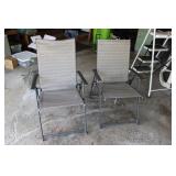 (2) FOLDING CHAIRS