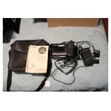 SHARP MODEL VL-E39U VIEWCAM W/ BAG & ACCESSORIES