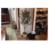 TREE DECOR