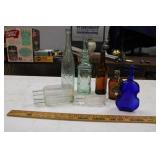 ANTIQUE & VINTAGE BOTTLES