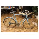 VINTAGE SCHWINN SUBURBAN BICYCLE