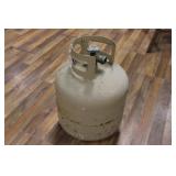 FULL PROPANE TANK