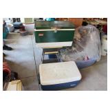 IGLOO & COLEMAN COOLERS