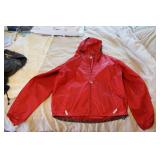 MEDIUM NORTHFACE RAIN JACKET